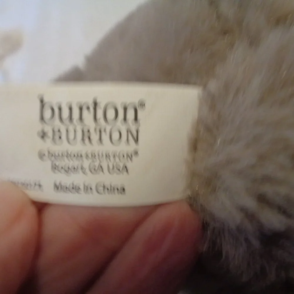 RETRO STY BURTON BEAR 4 NEW NECKLACES MADE TO LOOK OLD VINT TIE LOT